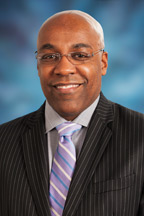 Photograph of  Senator  Kwame Raoul (D)